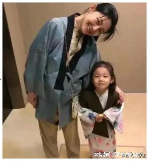 娱乐吃瓜爆料博主,揭秘明星背后的那些事儿