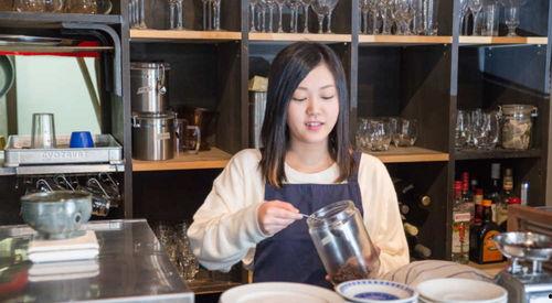 娱乐吃瓜酱留学生,娱乐吃瓜酱带你领略留学生活趣味瞬间